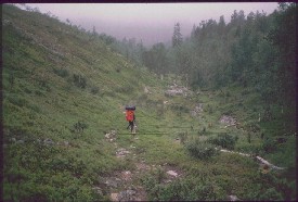 Anne ja Dacke Tiyhtelm�kurussa 23.7.1988